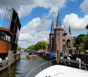 Boot varen in Friesland